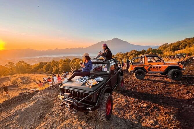 4WD Jeep Mount Batur Sunrise Experience By Bali Volcano Jeep - What to Pack for a Chilly Dawn (So You Don’t Regret It)