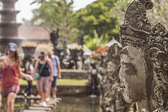 A Fascinating View of Eastern Bali - Kerta Gosa Park: the Hall of Justice murals you’ll remember