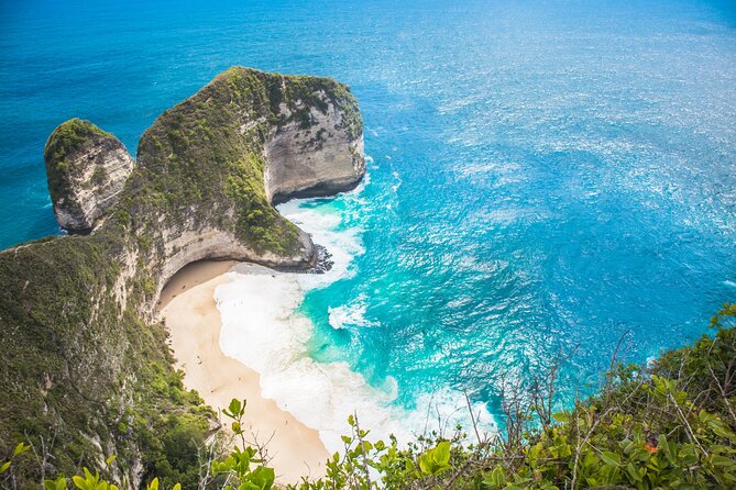 Bali 2 Days and 1 Nights of Nusa Penida and Lembongan Tour - Guides, Drivers, and Why Organization Matters on These Islands