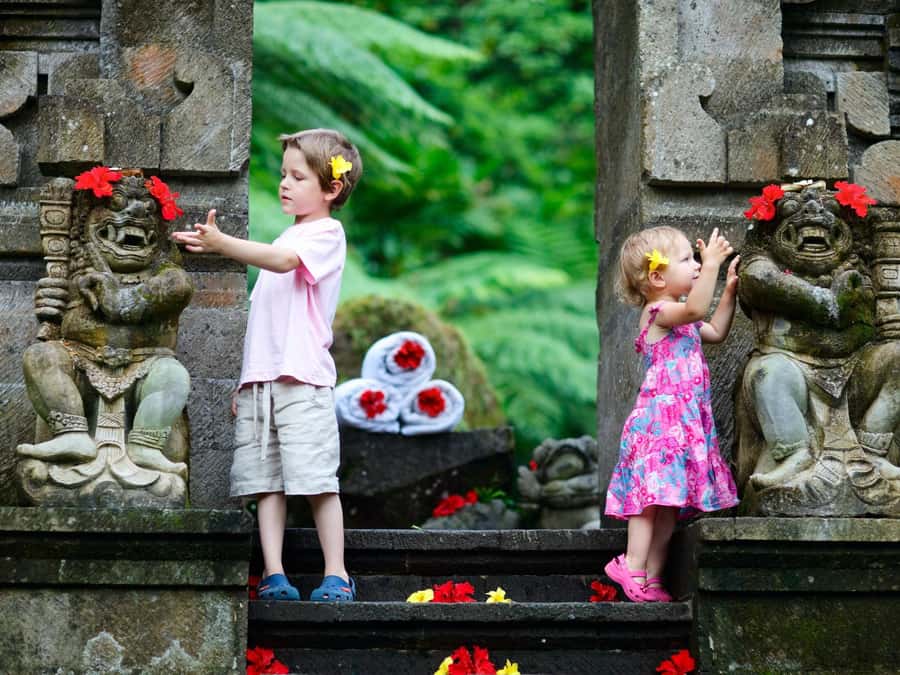 Bali: 2-Hour Family Photoshoot Ubud. Capture Bali Memories - Should you book this Ubud family photoshoot?