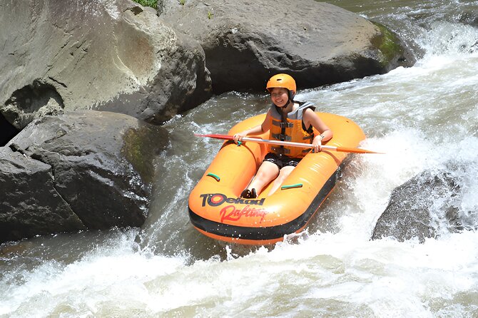 Bali Best Activities: Bali River Tubing Adventure - Lockers, towels, showers: why this matters more than you think