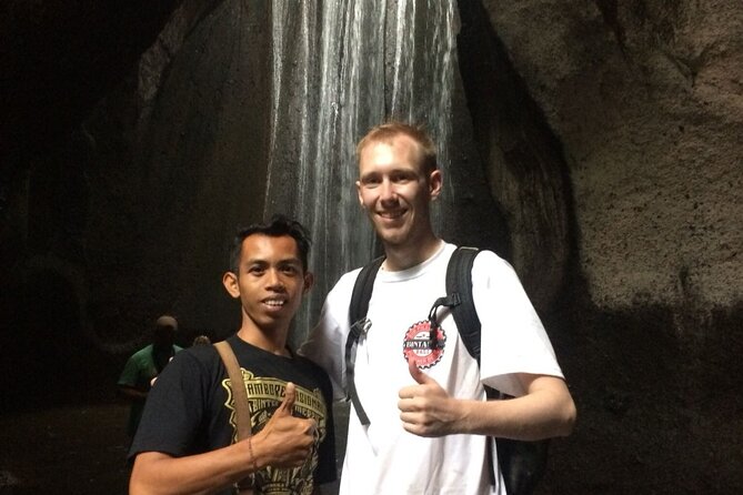 Bali best waterfall - Tegenungan: The Big-Day Finale With More Energy