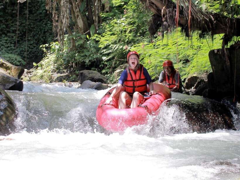 Bali Chill Tubing: Unwind & Float on Scenic River Tubing - Tampaksiring Stop: Photos, a Walk, and Scenic View Breaks