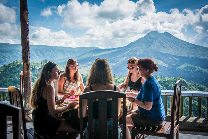 Bali Countryside Cycling Tours - Stop 2: Pakudui Village and a stop at the art museum