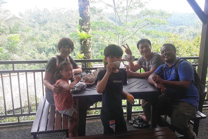 Bali Eco & Educational Cycling Tour - Balinese Lunch, Snacks, and Coffee Break: Food That Fits the Pace