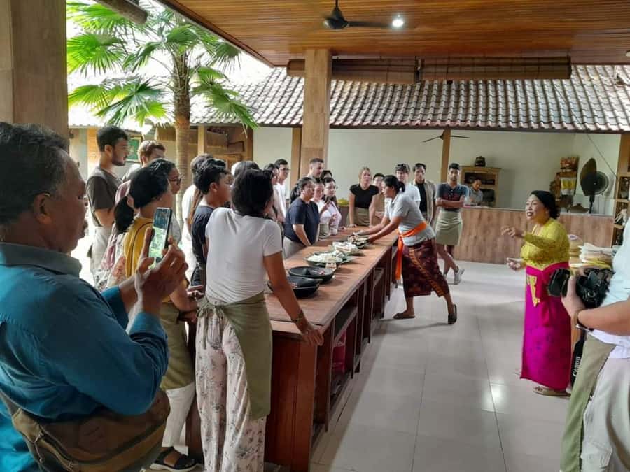 Bali : Experiences of Ubud Paon Cooking Class - From Ubud Markets to the Paon Kitchen: What the Day Feels Like