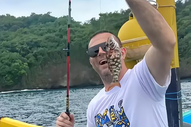 Bali: Fishing trip & Blue Lagoon Snorkeling with Lunch - Lunch with an Indonesian menu: a real reset after the water