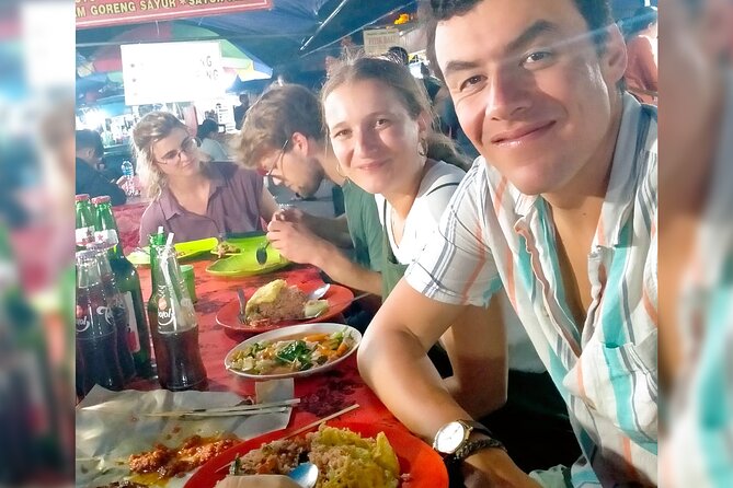 Bali Food Tour: Savor Street Food and Night Market Adventures - How the night runs: pickup, markets, and the dance stop