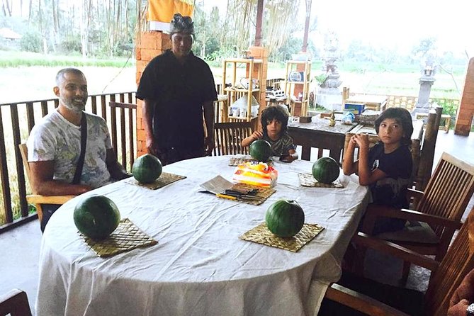Bali Fruit Carving Class - Where you’ll meet and how the 10:00 am flow works