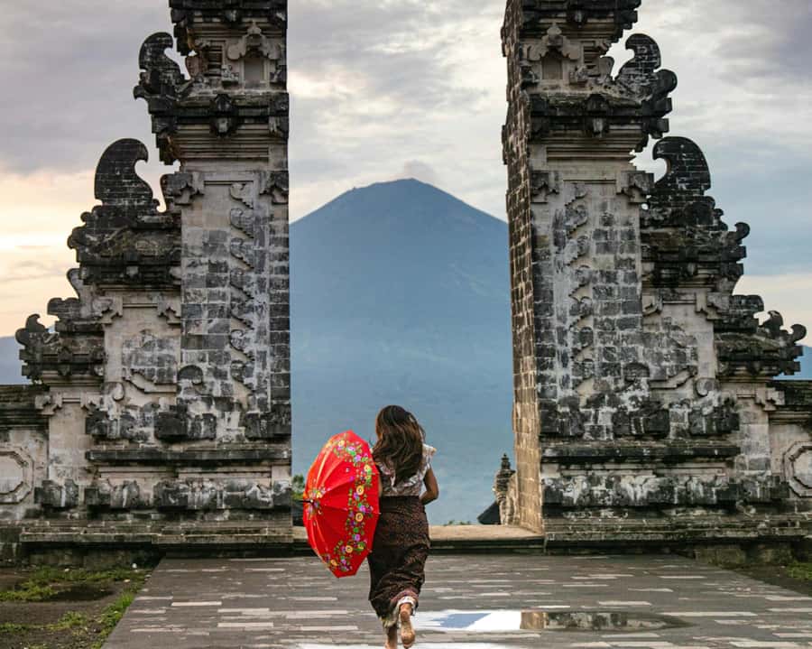 Bali: Gate of Heaven, Waterfall and Ubud All-Inclusive Tour - Van logistics and long-day pacing for a 10–12 hour route