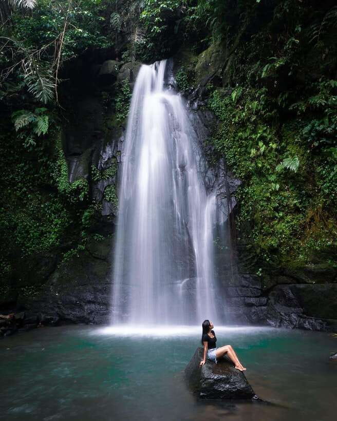 Bali: Hidden Waterfall & Mt. Batur Sunset Jeep Private Tour - Guides and local storytelling: get the most out of your driver