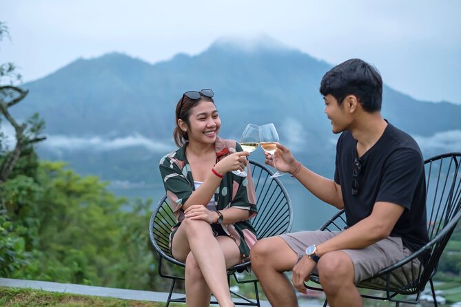 Bali Iconic Tour with Buffet Lunch and Attraction Tickets - Tegenungan Waterfall: Jungle Viewpoint to the Main Fall