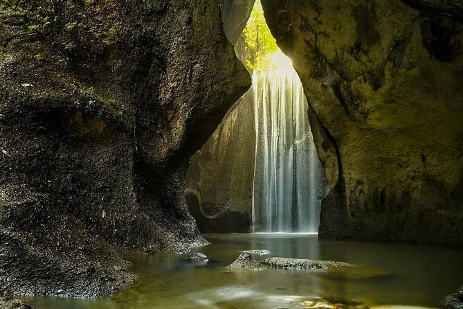 Bali Instagram Tour: Lempuyang Temple, Tirta Gangga and Tukad Cepung Waterfall - Timing, pacing, and why the hours matter
