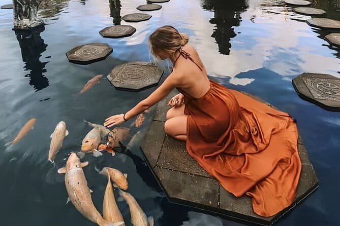 Bali Instagramable Tour: Gates of Heaven Lempuyang - Water Palace - Waterfall - Gates of Heaven and Lempuyang Temple: the day’s big reason to wake up