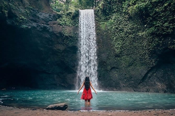 Bali Lempuyang Temple, Waterfall with Rice Terrace Tour - Tampaksiring tea and coffee: a calm landing after the big sights