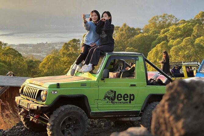Bali Mount Batur Jeep Sunrise and Black Lava Jeep Tour - The sunrise viewpoint at 05:45: how the morning usually feels