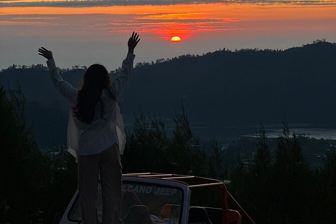 Bali: Mount Batur Jeep Sunrise & Hot Springs - All Inclusive - Coffee plantation visit: Balinese-style making, with coffee or tea