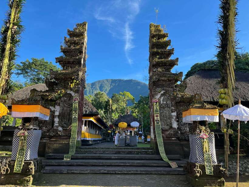 Bali: Private Car Charter with English's speaking driver - Pickup and Drop-Off: Starting Where It’s Convenient