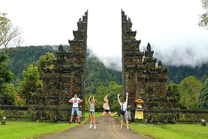 Bali Private Tour: Ulun danu Temple, Iconic Handara Gate & Tanah lot sunset. - How this private Bali day feels in real life