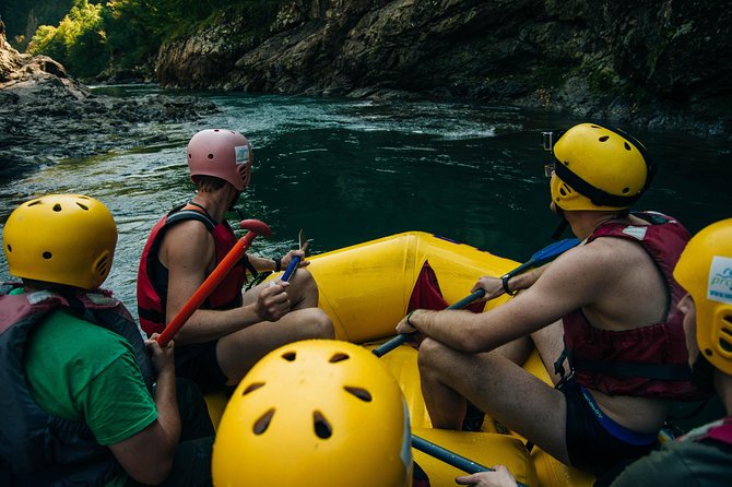 Bali Rafting Ubud with Lunch - Transfers, small groups, and the guide effect in Ubud