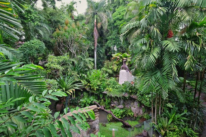 Bali Reptile Park Entrance Ticket - Reptile encounter and show: learning without getting rushed