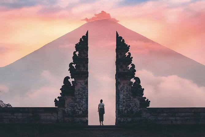 Bali Spiritual Shamanic-Palm Reading, Temple Healing Tour - Getting Ready: What to Pack and How to Act Respectfully