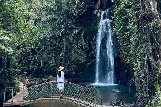 Bali Tirta Empul Tours Experience with Spiritual Cleansing - Getting around with Bali Natural Tours: comfort, punctuality, and private pickup