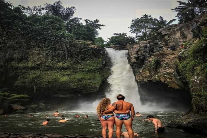 Bali Tour Guide And Driver - How the day is built: mixing Instagram-style stops, Ubud highlights, and waterfalls