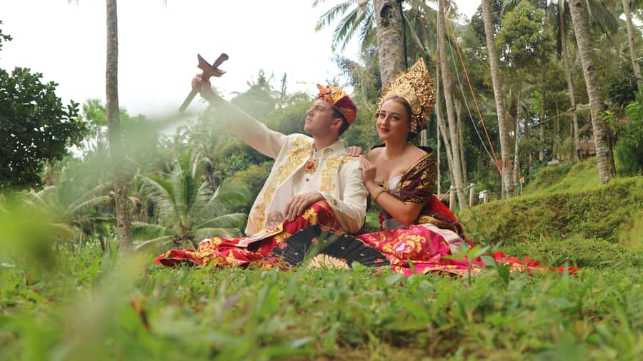 Bali:Traditional Wedding Photoshoot with the Rice Field View - How the U Fun Field setting makes wedding photos easier in Bali