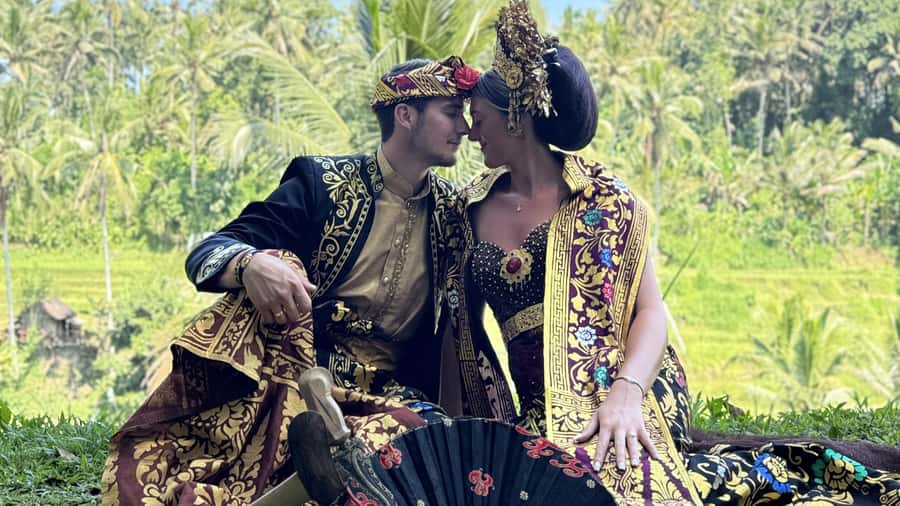 Bali:Traditional Wedding Photoshoot with the Rice Field View - Rice terrace photos: why the private tracks matter