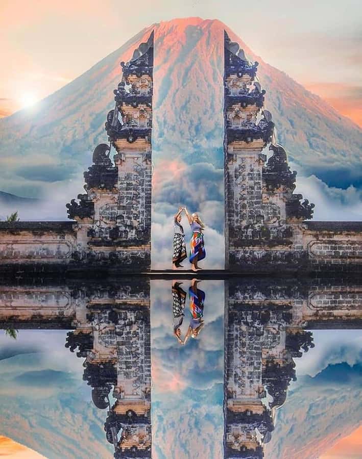 Bali: Trip to Tirta Gangga Palace and Tukad Cepung Waterfall - Abian Desa Rice Terraces: Subak irrigation lessons and sunset views