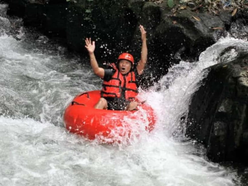 Bali Tubing Adventure: Refreshing Float Through Lush Jungles - The Start: Meeting Point, Pickup Flow, and Getting Ready
