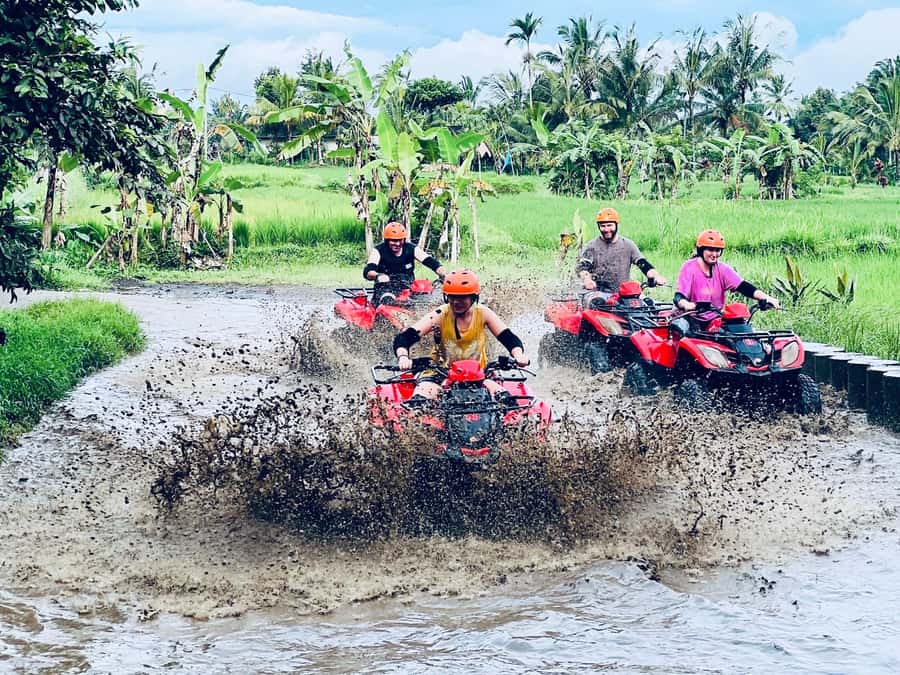 Bali: Ubud ATV Quad Bike, Jungle Swing & Rice Terrace Tour - Lunch, showers, and the comfort reset you’ll thank yourself for