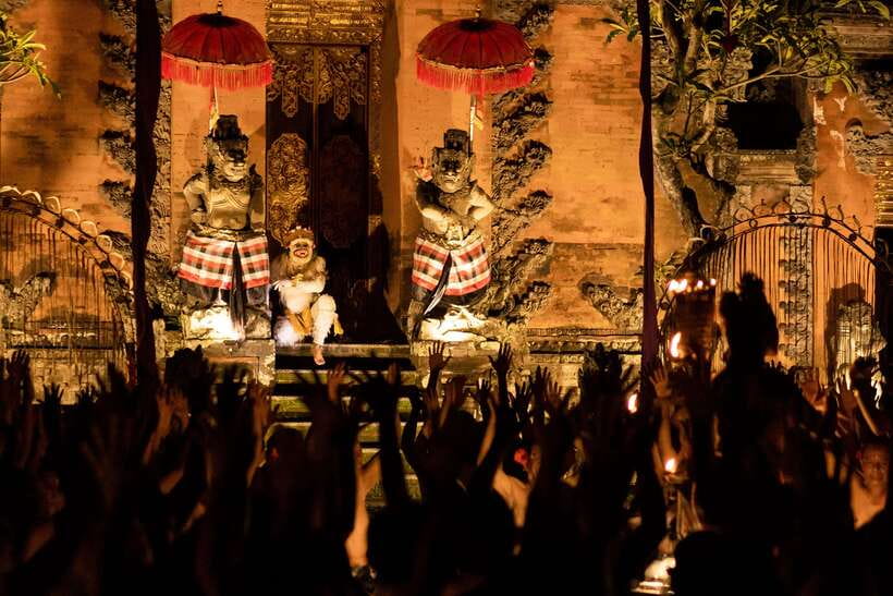 Bali: Ubud Kecak and Fire Dance Show Tickets - Seating, Comfort, and Outdoor Reality in Ubud