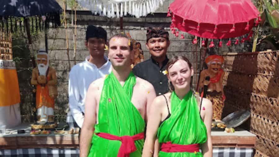 Bali: Ubud Palm of Hand Reading with Balinese Method - Key things to know before you go