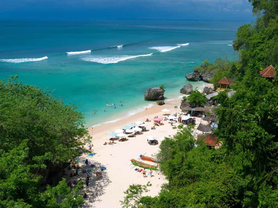 Bali: Uluwatu Temple, Kecak Dance, and Jimbaran Dinner Tour - Kecak Fire Dance: the chanting circle that makes the night click