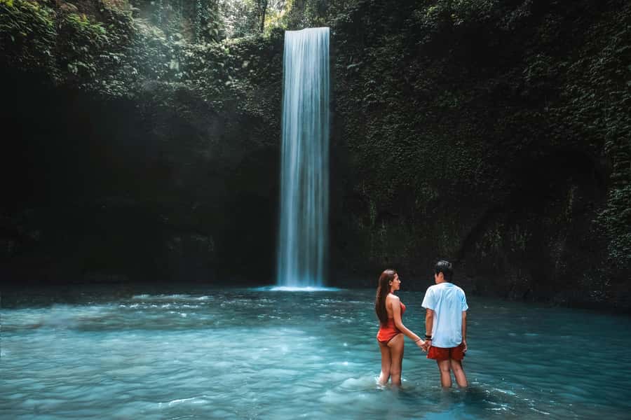Bali Waterfall Tour with Lunch Views of Mount Batur - Small Risks and Who Should Skip This Tour