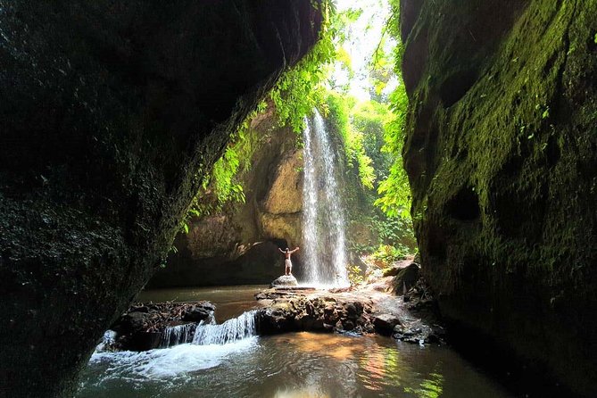 Bali Waterfalls in One Day: Tukad Cepung, 2 Hidden Waterfall, Kanto Lampo - What a realistic 6–7 hour day looks like