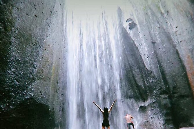 Bali Waterfalls Private Day Tour - Stop 4: Kanto Lampo for green scenery and photo angles
