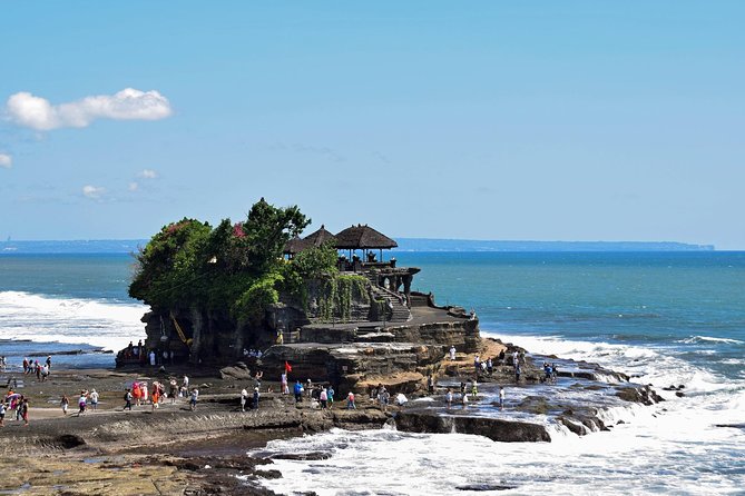 Balinese Cooking Class / Market Buy ~ Cook ~ Eat.Learn to cook authentic Balinese food!With happy recipe / Round trip hotel transfer included - Key highlights at a glance