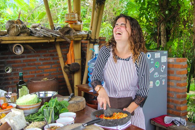 Balinese Vegan Cooking Class with Fresh Harvesting & Garden Tour - Key highlights worth your time