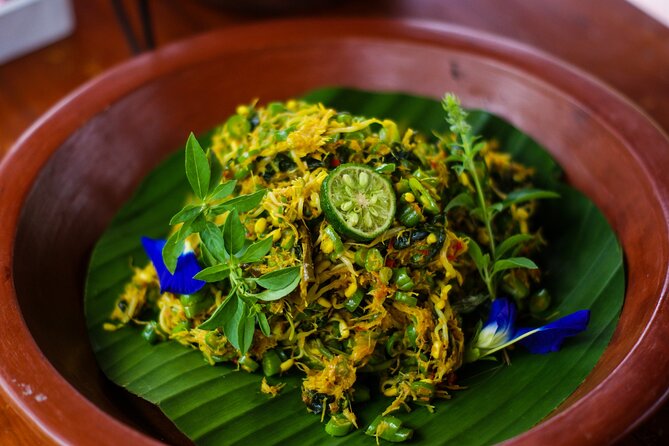 Balinese Vegan Cooking Class with Fresh Harvesting & Garden Tour - Who should book this vegan cooking class?