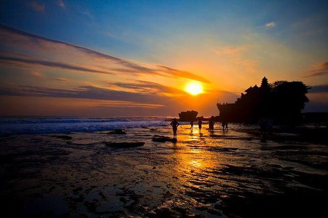 Banyumala Waterfalls with Tanah Lot Sunset Tour - Stop 2: Banyumala Twin Waterfalls and the forest descent