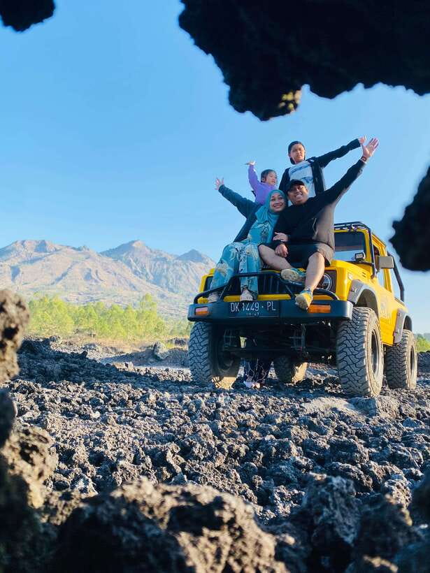 Batur Volcano Jeep Tour & Explore Best Waterfall in Bali - Traditional Balinese house visit: architecture and daily life