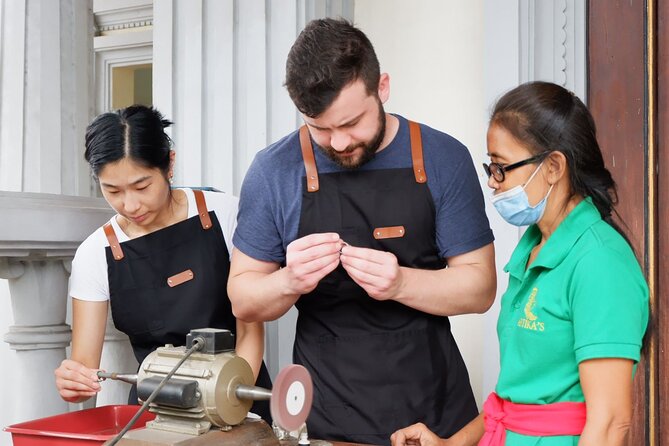 Beginner Class Becomes Silversmith With Bali Silver Material - What you actually make: rings, earrings, and one design only
