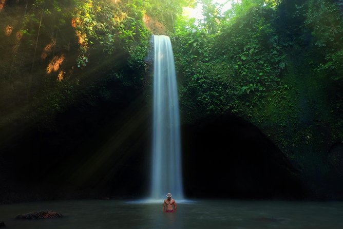 Beji Guwang Hidden Canyon With Tukad Cepung Waterfalls - Beji Guwang Hidden Canyon: Water Trekking With Local Experts