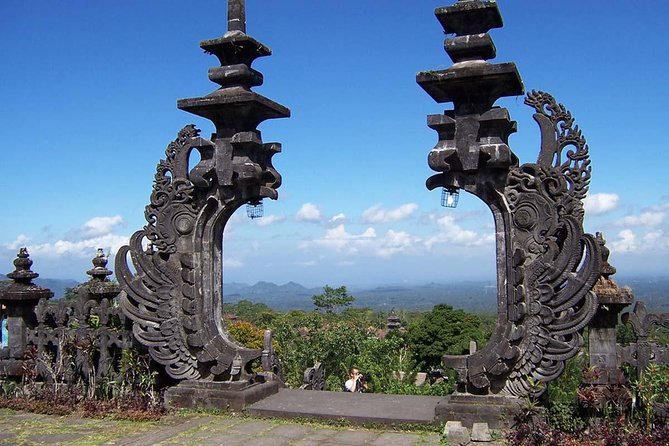 Besakih Temple Tour - Mother Temple in Bali - Stop 3: Besakih Temple, Mt. Agung Backdrop, and the Walk-Down Strategy