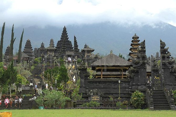 Besakih Temple Tour - Traditional Bali Village - All Inclusive - Penglipuran Village: Clean Streets, Family Temples, and Car-Free Quiet