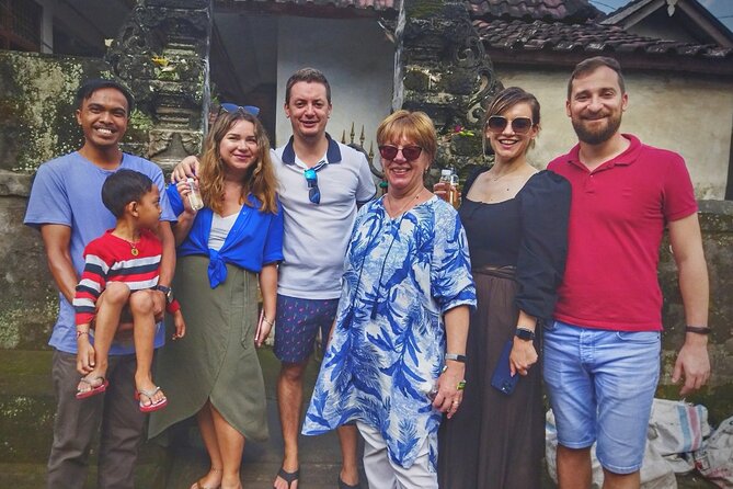 Best of Bali Ubud Tour and Surrounding - Iconic Nature Mix: Beratan Temple, Banyumala Waterfall, Choco Pod Factory