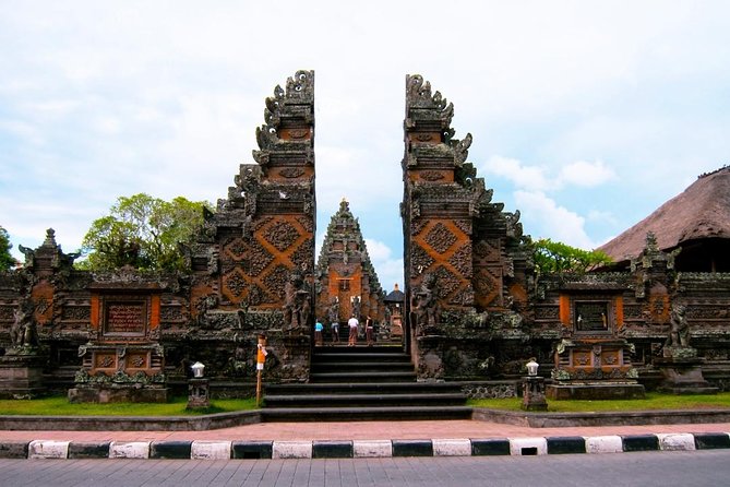 Best of Ubud 1-Day Private Tour - Tegalalang Rice Terrace: Terraced Views With Photo Time Built In